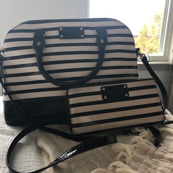 Kate Spade Satchel & Matching Wallet - Picture 8 of 9